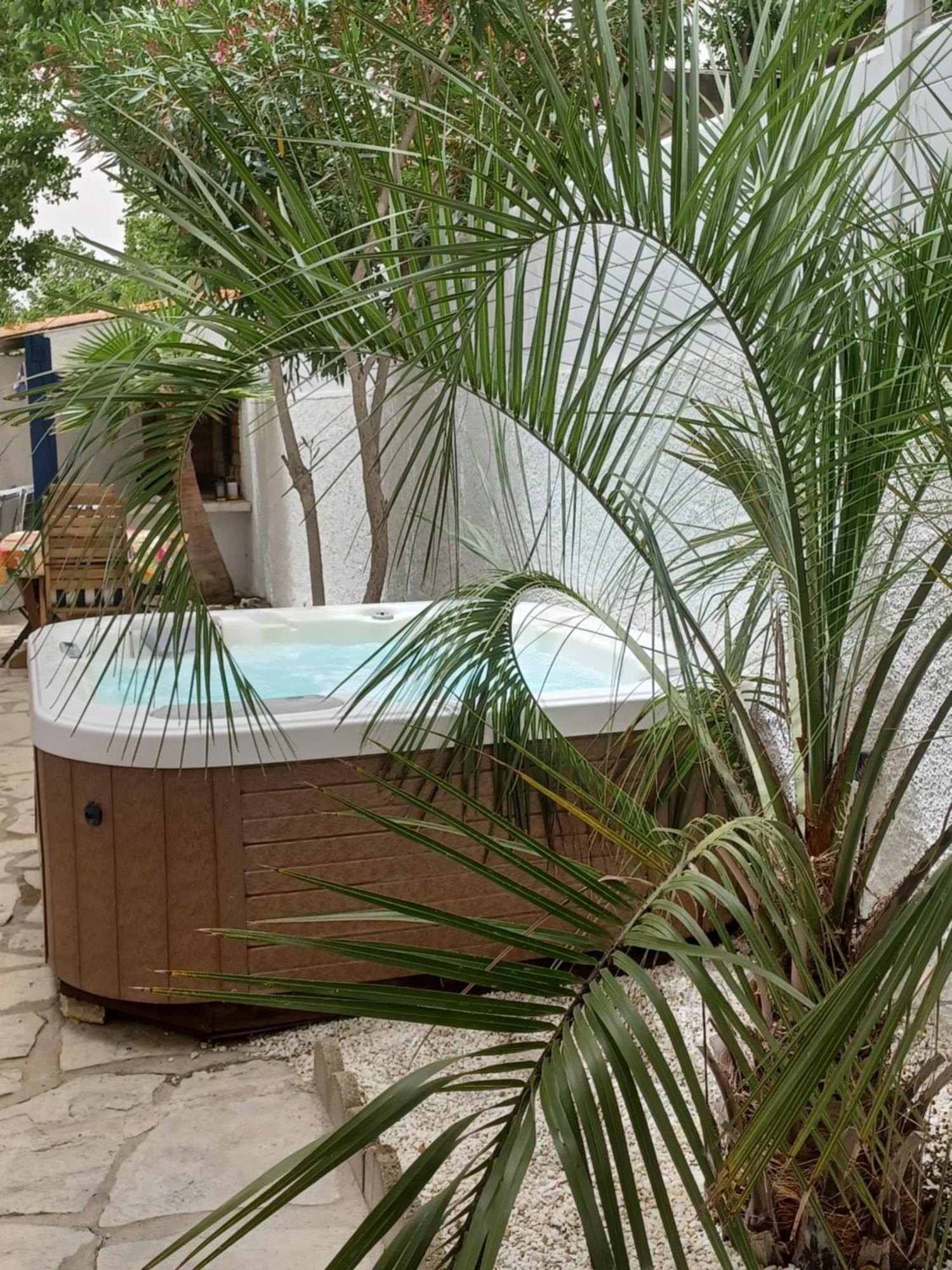 Appartement Avec Jardin Et Spa Valras-Plage Esterno foto